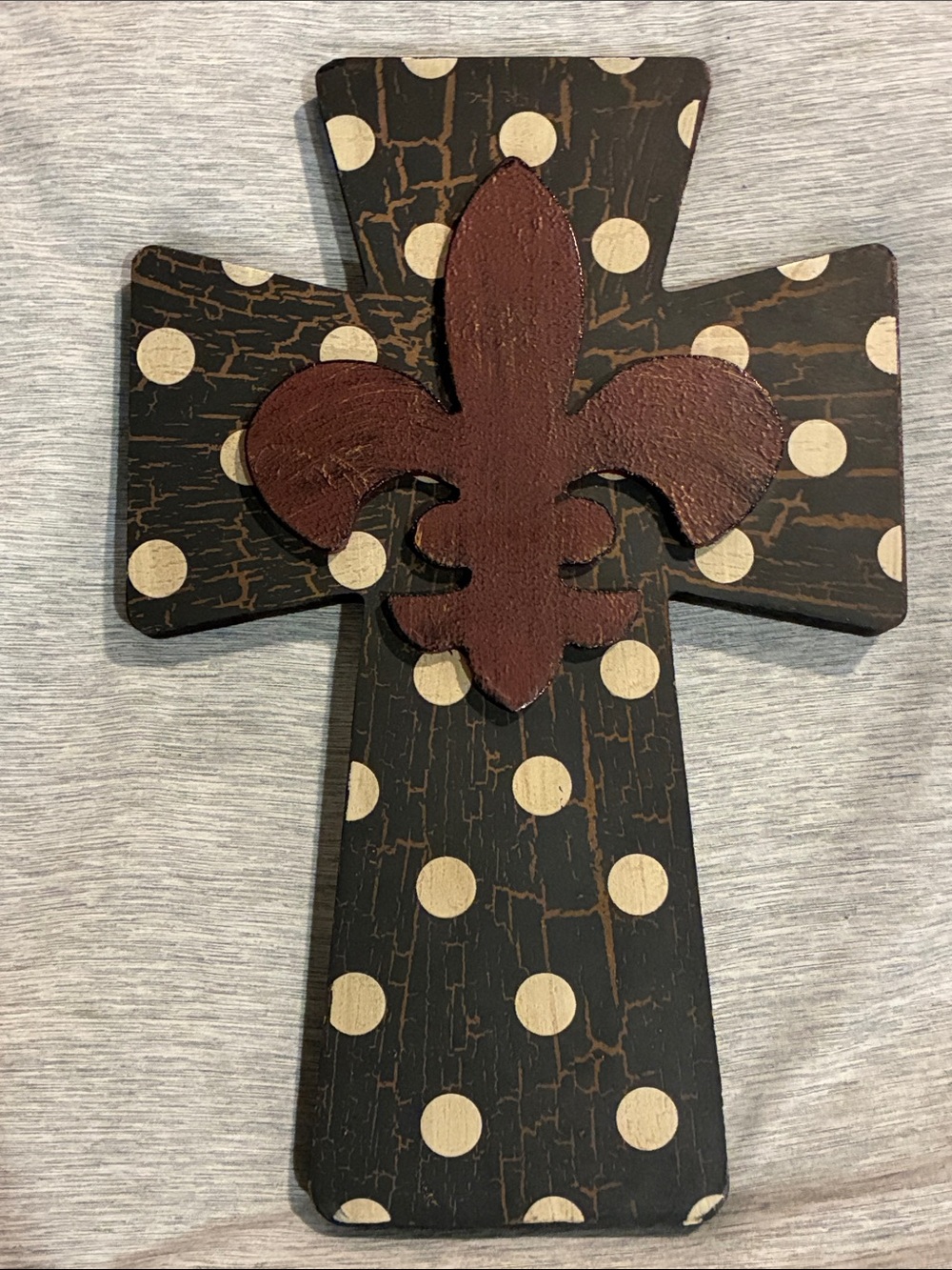 Wooden Cross with Fleur-De-Lis Wall Decor